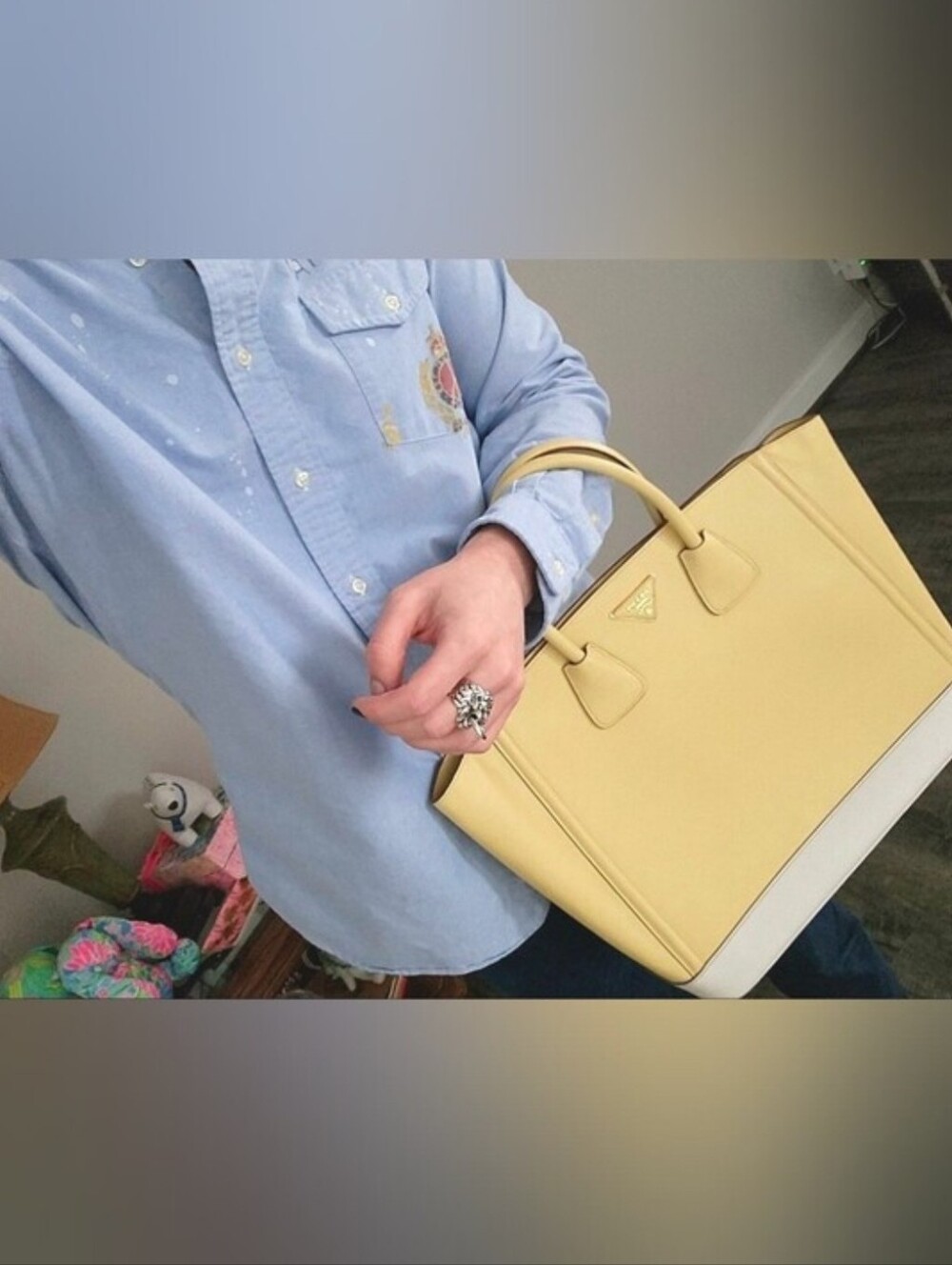 💛RARE Prada💛 - Bi-Color Ananas/Talco Saffiano Lux Leather Large Shopping Tote - Picture 3 of 16